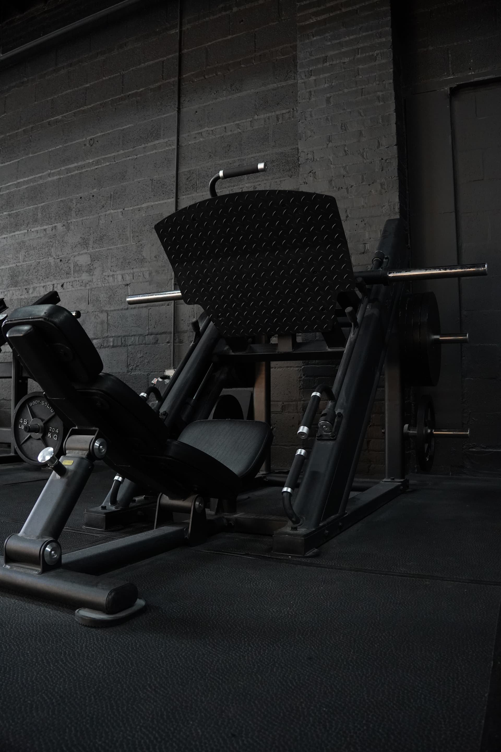 Body Solid leg press