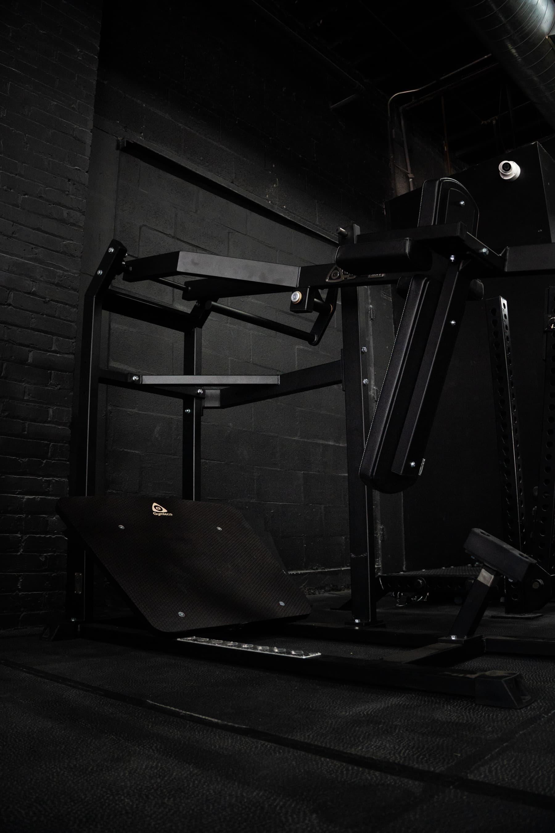 Gymleco Pendulum Squat